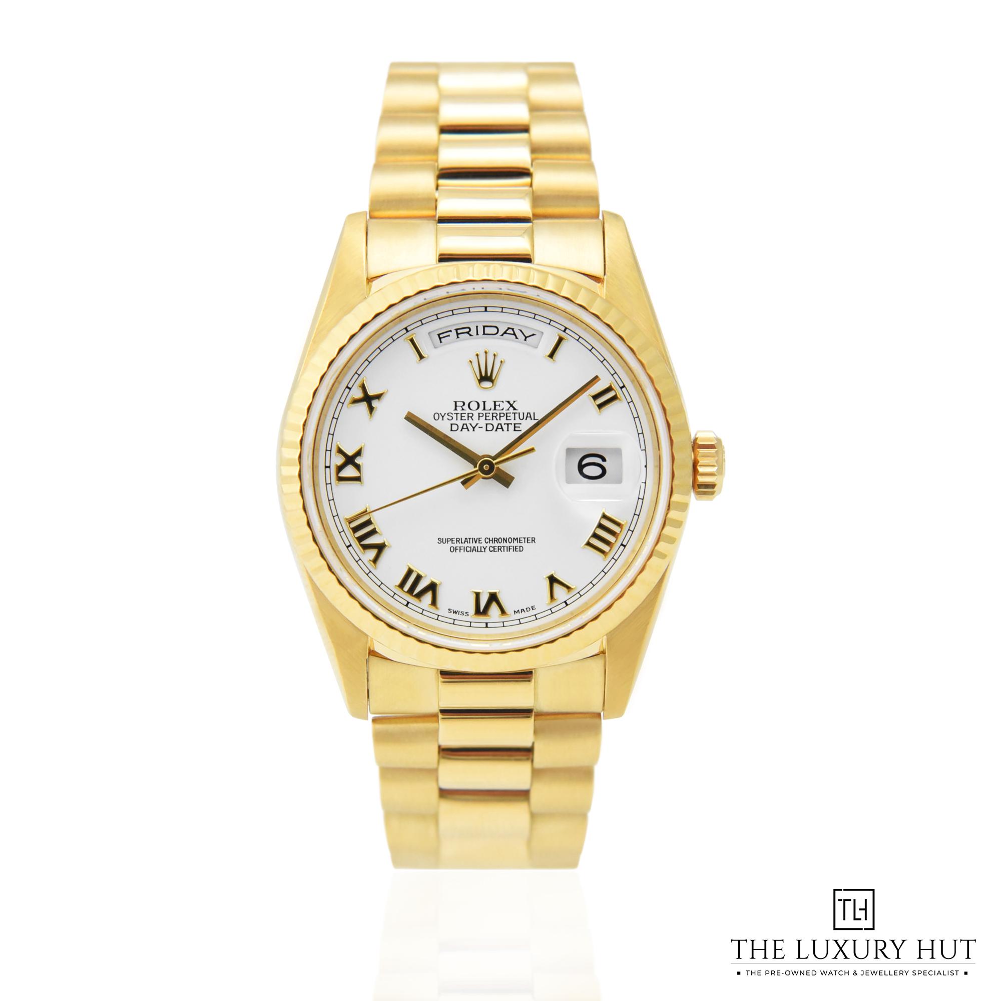 2023/10/Rolex_Day-Date_Yellow_Gold_White_50297-a.jpg