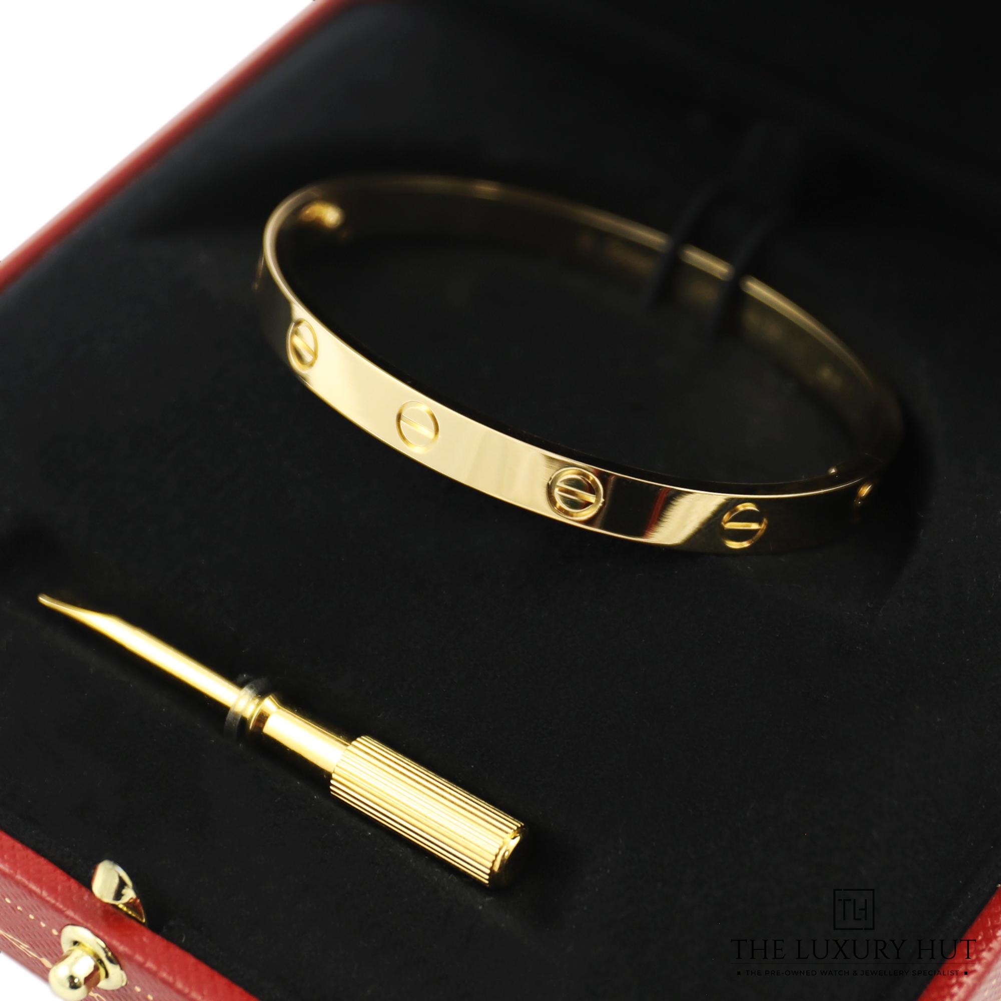 2024/07/Cartier_Yellow_Gold_Love_Bracelet_50904-d.jpg