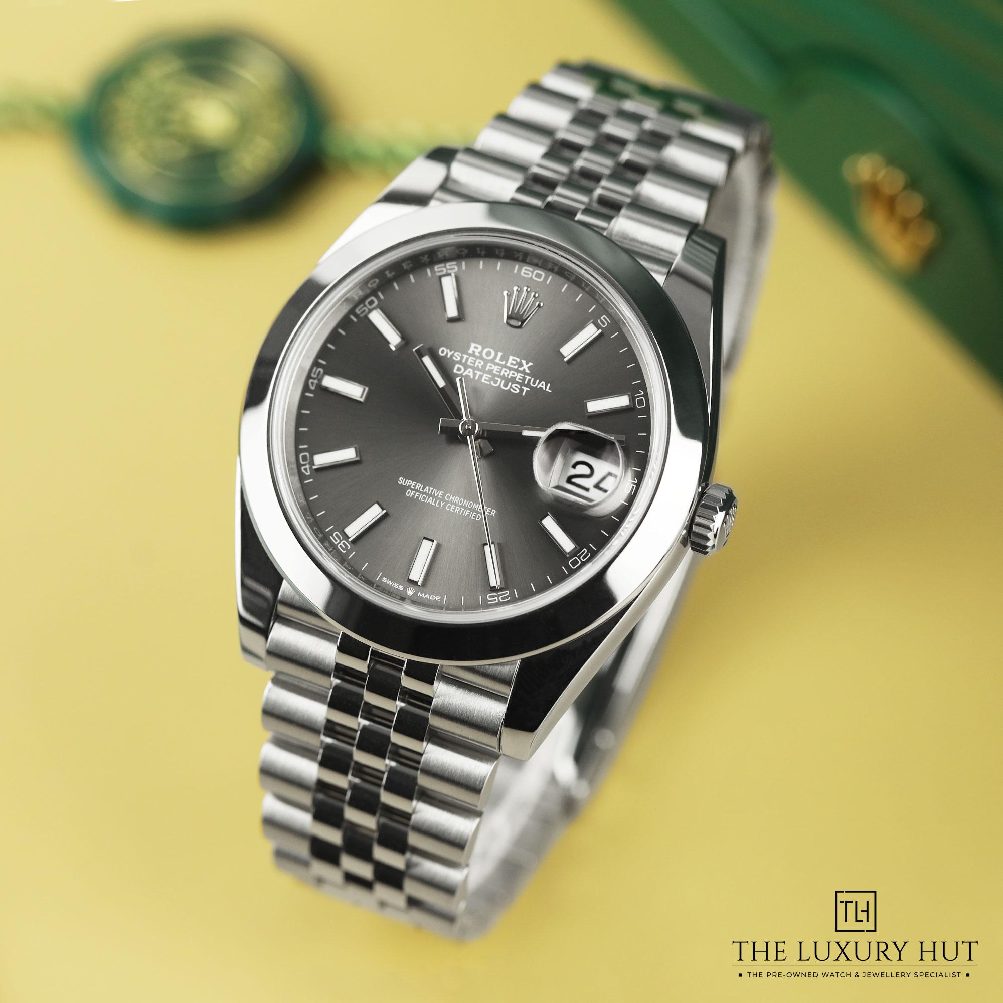 2024/08/Rolex_Datejust_41mm_Dark_Rhodium_Dial_51057-b.jpg