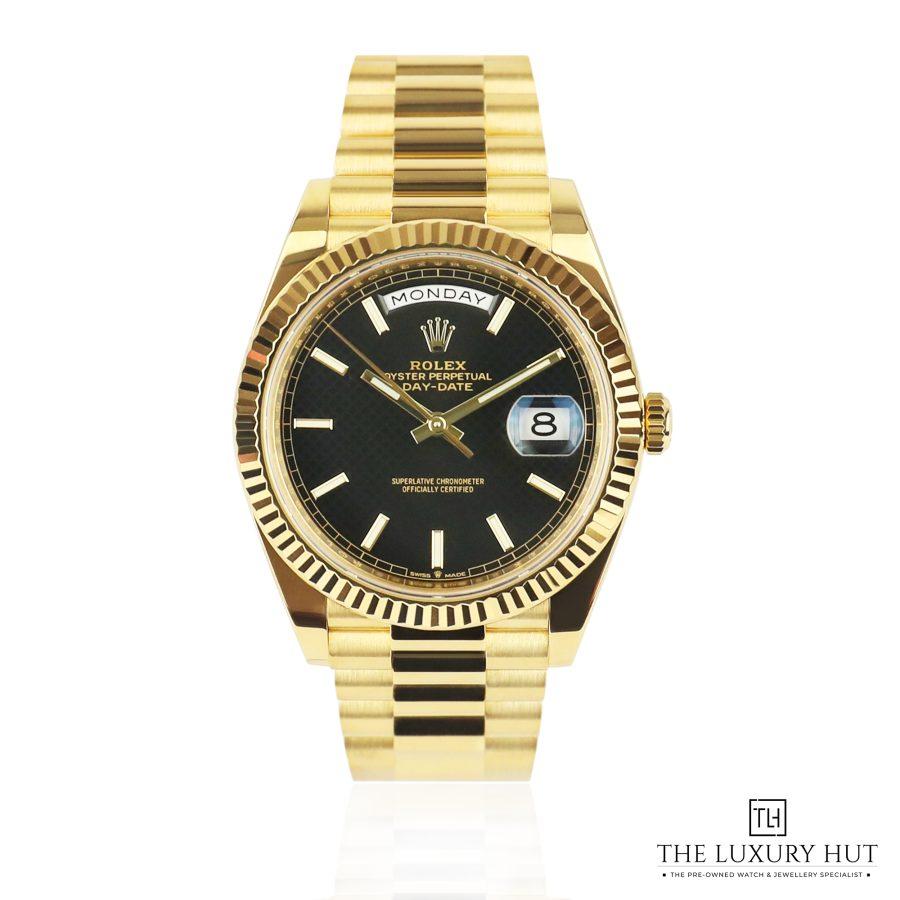 Rolex Day Date 40 Yellow Gold Black Motif 51006 a