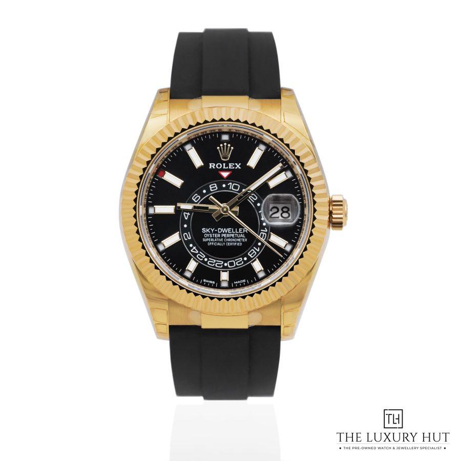 Rolex Sky Dweller Yellow Gold 42mm Black 51862 a